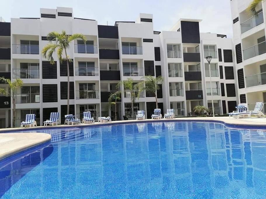 Departamento De Lujo En Manzanillo, Planta Baja Frente A La Alberca Daire Dış mekan fotoğraf